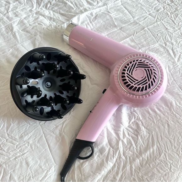 Remington Retro Hair Dryer with Diffuser - Picture 7 of 9